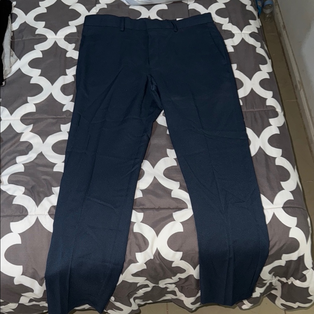 Perry Ellis Chino Pants